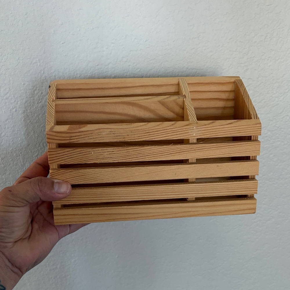 Wooden Slatted Organizer